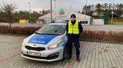 Policjanci eskortowali samochód z nieprzytomnym mężczyzną