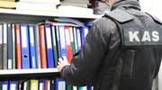 Fikcyjne faktury w obrocie żarówkami LED. Straty Skarbu Państwa to ponad 2,7 mln zł