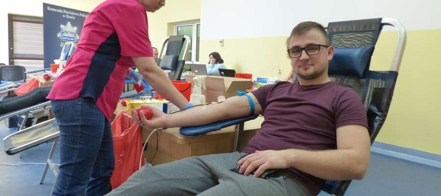 Chętnych do udziału w akcji było 21 osób, w tym 15 oddało krew, m.in. pan Wojtek z Iławy