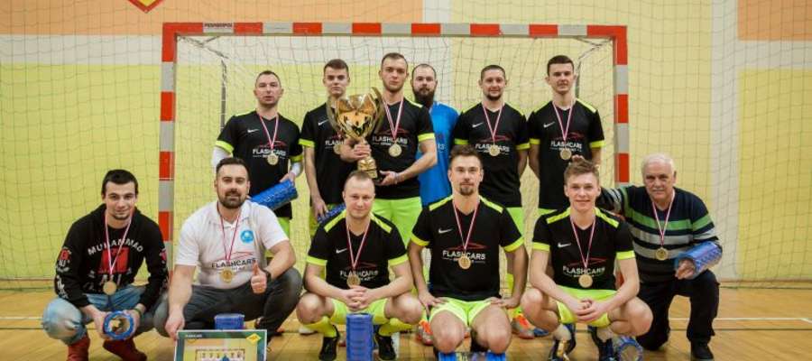 Mistrzostwo Suskiej Ligi Futsalu w sezonie 2019/20 zdobyła drużyna Flashcars