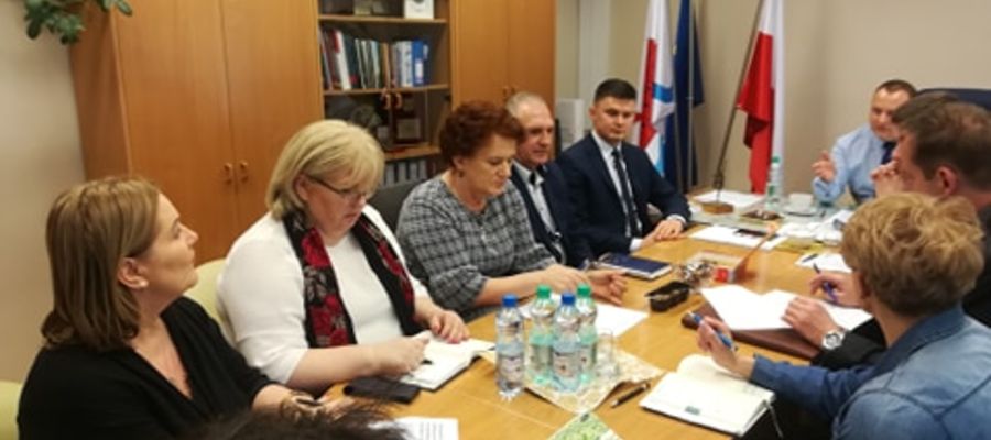 Spotkanie starosty Marcina Palińskiego z dyrektorami szkół