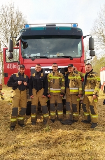 Pięciu iławskich strażaków przez ponad trzy doby walczyło z pożarem w największym parku narodowym w Polsce