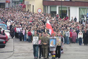 Tak Bartoszyce zareagowały na śmierć Jana Pawła II. Zobacz zdjęcia sprzed 15 lat