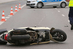 Rzęgnowo. Motorowerzysta przewrócił się skuterem