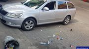Dziecko zamknięte w nagrzanym samochodzie. Rodzice na zakupach
