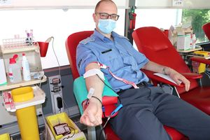 Funkcjonariusz ZK Malbork rekordzistą w oddawaniu krwi