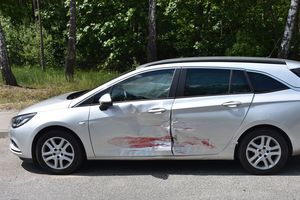 Pijany kierowca seata uderzył w opla i uciekł