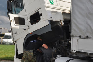 Podejrzana ciężarówka zatrzymana na granicy