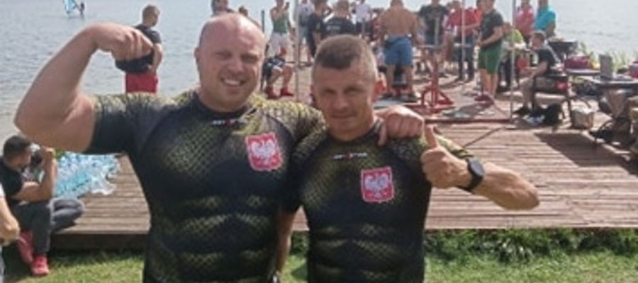 Artur Wiśniewski (z lewej) i Bogusław Fijas dobrze reprezentowali gminę Ostróda w Węgorzewie