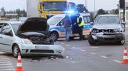 Jedna osoba poszkodowana w wyniku zderzenia dwóch samochodów w Olsztynie [ZDJĘCIA]