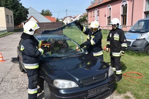 Nowi strażacy OSP z uprawnieniami strażaka-ratownika 
