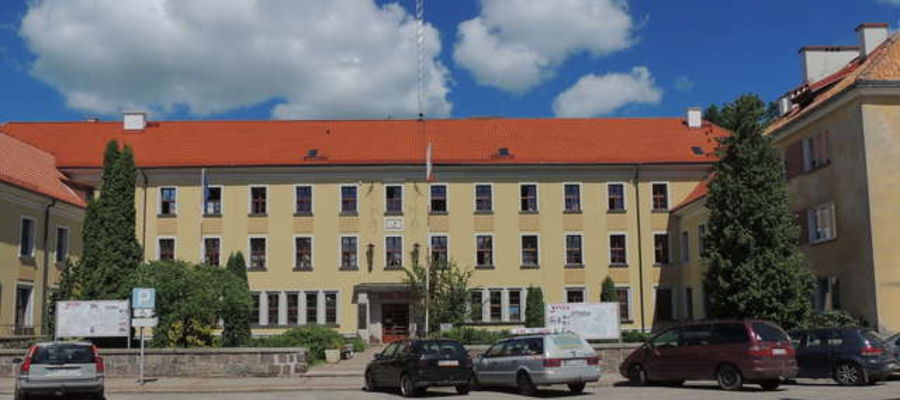 Punkt przyjęć Piskiego Koła Polskiego Związku Niewidomych znajduje się na parterze Urzędu Miejskiego w Piszu. 