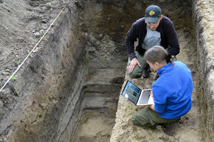 Elbląscy leśnicy prawdopodobnie odkryli pradawną osadę z epoki kamienia