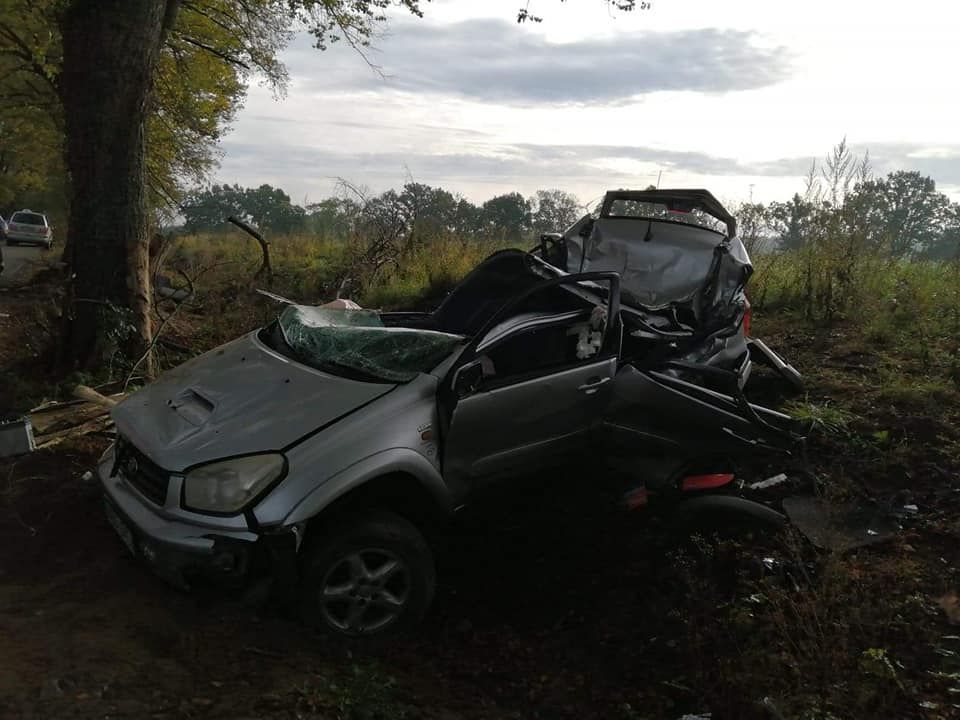 Kierowca tego auta wyszedł z tego wypadku bez uszczerbku na zdrowiu.