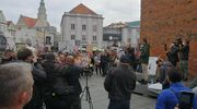 Stop Covid Olsztyn. Manifestacja na olsztyńskiej starówce [RELACJA LIVE]