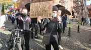 Protest przed olsztyńską katedrą [RELACJA LIVE] [GALERIA]]