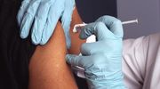 Europejska Agencja Leków rekomenduje wprowadzenie na rynek szczepionek przeciwko COVID-19 [VIDEO]