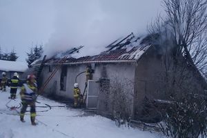 Pożar budynku gospodarczego w Judzikach [AKTUALIZACJA]