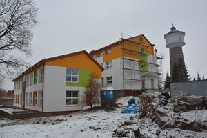 Przedłuża się modernizacja przedszkola Krasnal w Olecku
