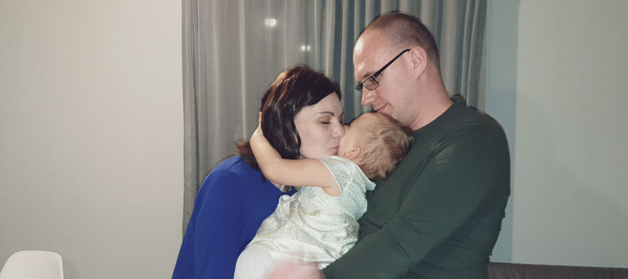 Anna z rodziną. Największy guz wracającej do zdrowia kobiety był wielkości piłki