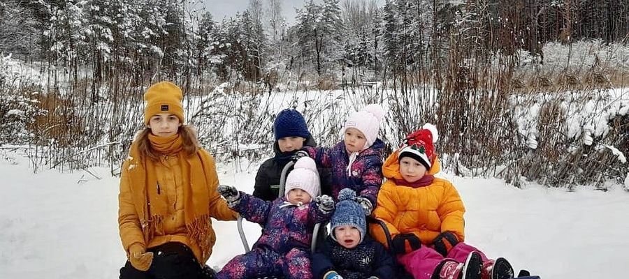 Dzieci Agnieszki Detyny na szczęście przygotowane są na mróz i śnieg