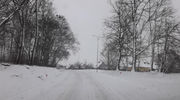 Piasty Wielkie. Kierowcy jeżdżą drogą na własną odpowiedzialność.