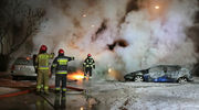 Na olsztyńskich Jarotach płonęło osiem aut [ZDJĘCIA, VIDEO]