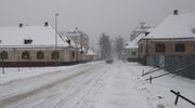 Uważajcie na drogach! Jest ślisko i cały czas przybywa śniegu