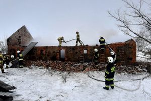 Pożar budynku gospodarczego w Stożnem w gminie Kowale Oleckie