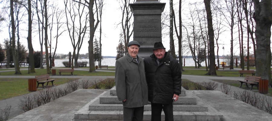 Feliks Walichnowski z Tadeuszem Peterem podczas jednej z wizyt w Ostródzie 