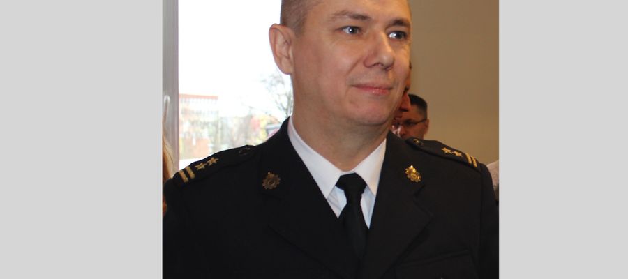 Po 31 latach pracy brygadier Zbigniew Januszko, dotychczasowy komendant powiatowy straży pożarnej w Braniewie, przeszedł na  emeryturę