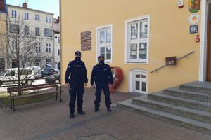 Pandemia. Policjanci z Górowa Iławeckiego otrzymali wsparcie