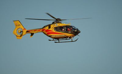 Groźny wypadek podczas rozpalania grilla. 7-letni chłopiec poparzony
