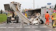 Wywróciła się ciężarówka. Utrudnienia w ruchu na ul. Lubelskiej i Budowlanej [ZDJĘCIA]