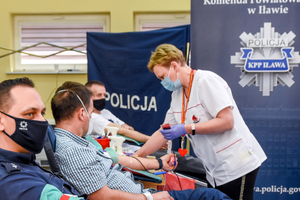 23 litry krwi dla policjanta Michała [zdjęcia]. To kolejna taka akcja w KPP Iława 