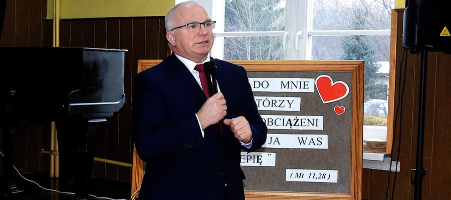 Burmistrz Józef Blank, zaapelował  do dyrektorów szkół o zorganizowanie "dnia bez podręczników"