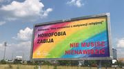 Homofobia zabija. Podoba ci się nowy baner w Olsztynie?
