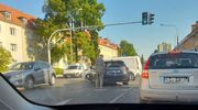Zderzenie dwóch samochodów przy ulicy Limanowskiego w Olsztynie