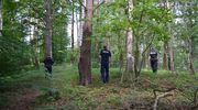 Wyszedł z psem i nie mógł wrócić do domu. Nocne poszukiwania mężczyzny
