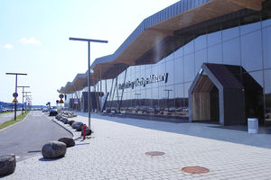 Z lotniska w Szymanach skorzystało w kwietniu ponad 11,6 tys. pasażerów