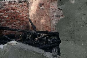Braniewo: płonął budynek, ewakuowano trzy osoby [ZDJĘCIA]