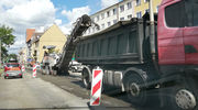 Centrum Olsztyna zakorkowane. Zrywają asfalt na ulicy Kętrzyńskiego