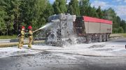 S-51.Ciężarówka stanęła w płomieniach