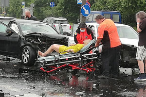 Zderzenie czołowe w Olsztynie. Są ranni