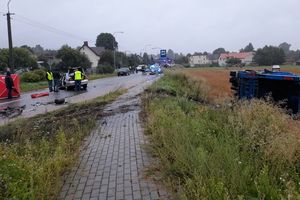 Na trasie Działdowo-Lidzbark mercedes uderzył w śmieciarkę. Kierowca zginął na miejscu