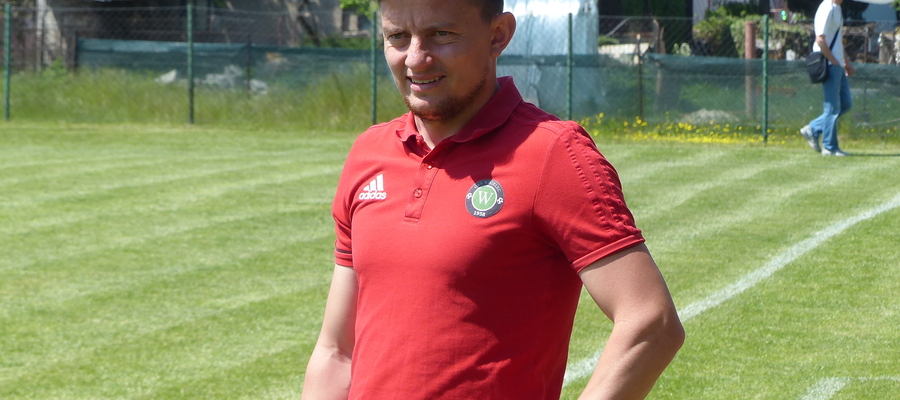 Łukasz Suchocki, trener GKS-u Wikielec