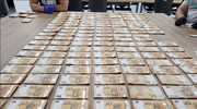 Znaleźli pod materacem ponad milion zł