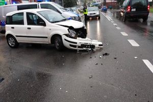 Zderzenie dwóch samochodów w Braniewie [ZDJĘCIA]