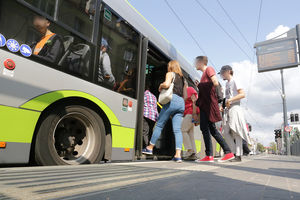 Dzieci wróciły do szkół. Zmienił się rozkład jazdy olsztyńskiej komunikacji miejskiej