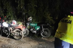 Policjanci z Olsztyna złapali dwóch motorowerzystów. Chłopcy mieli 13 i 16 lat